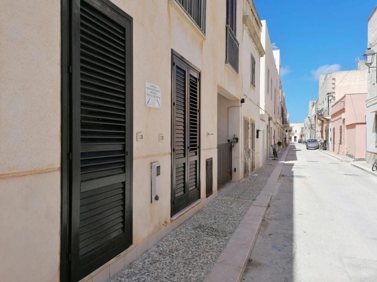 Apartamento Favignana In Centro Exterior foto